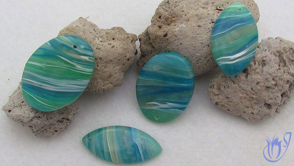 Faux agate polymer clay beads sealed with varnish