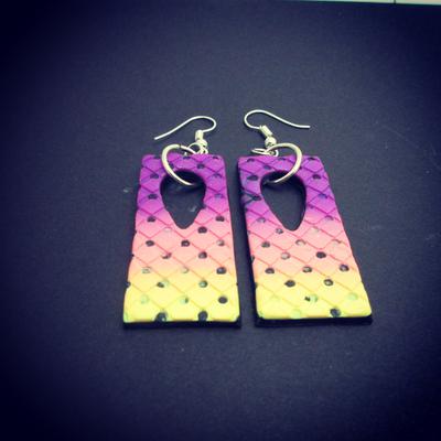 Sutton Slice Earrings using Skinner Blend